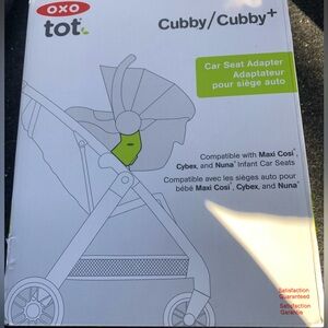 New in box OXO car seat adapter.
Compatible with Maxi Cosi,
Cybex, and Nuna®